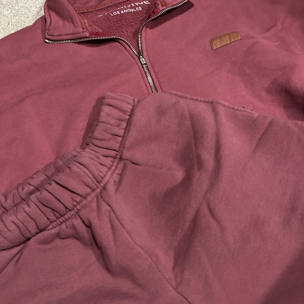 SET Active Mauve Half-Zip Cropped Sweatshirt - Picture 3 of 6
